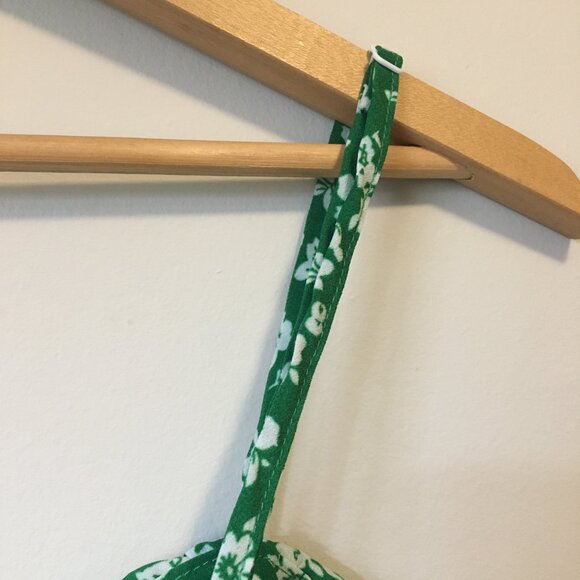 Summer Shamrock Green Bra Top With White Flowers - Picture 5 of 11